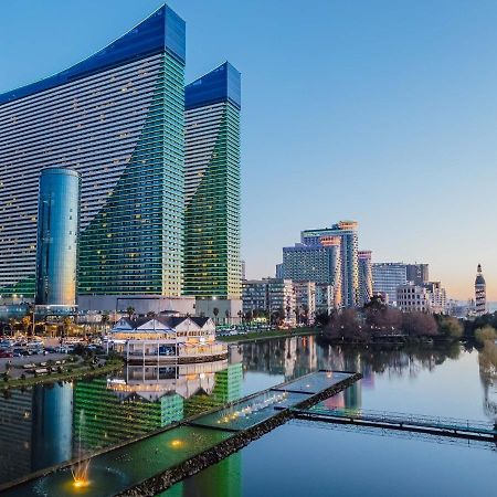 Orbi City - Sgc Батуми Екстериор снимка